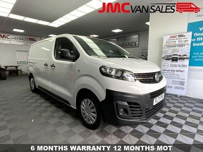 Second-hand Vauxhall Vivaro Edition 2021 Alb Monovolum