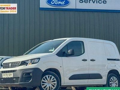 Used Peugeot Partner 131 HP (96 kW) 2021 White MPV