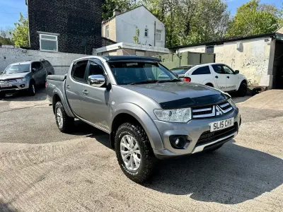 Used Mitsubishi L200 2015 Grey Pickup