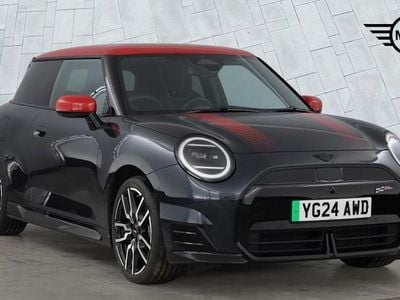 Used Mini Cooper SE Hatch 158 kW (215 HP) 2024 Grey Hatchback