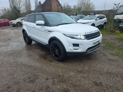 Used Land Rover Range Rover evoque Prestige 2013 White Estate