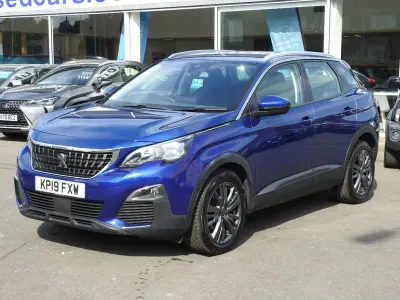 Used Peugeot 3008 Active 130 HP (95 kW) 2019 Blue SUV