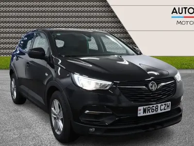 Used Vauxhall Grandland X 130 HP (95 kW) 2018 Black SUV