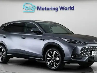 Used MG HS Trophy 170 HP (125 kW) 2025 Grey SUV