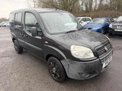 Used Fiat Doblò Active 2011 Black MPV