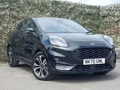 Käytetty Ford Puma ST-Line 125 HP (91 kW) 2020 Musta Katumaasturi