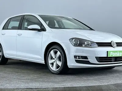 Used VW Golf VII Match 110 HP (80 kW) 2015 White Hatchback