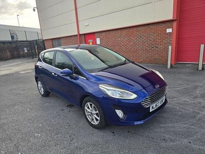 Used Ford Fiesta Zetec 70 HP (51 kW) 2017 Blue Hatchback