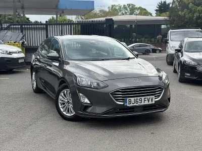 Used Ford Focus Titanium 125 HP (91 kW) 2019 Grey Hatchback