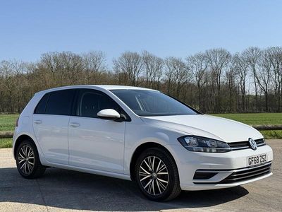Używany VW Golf VII SE 115 KM (84 kW) 2018 Biały Hatchback
