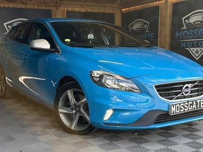 Used Volvo V40 R-Design 150 HP (110 kW) 2015 Blue Hatchback