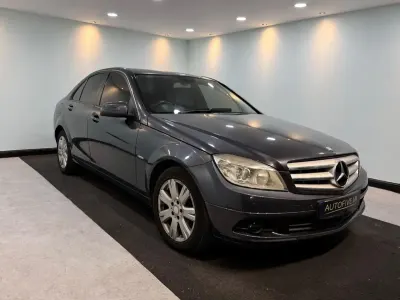 Begagnad Mercedes C180