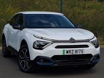 Used Citroën e-C4 Shine 100 kW (136 HP) 2022 White Hatchback