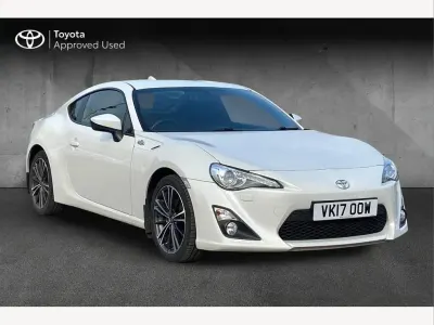 Used Toyota GT86 GT 197 HP (144 kW) 2017 White Coupe