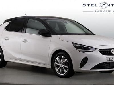 Used Vauxhall Corsa Elite 101 HP (74 kW) 2021 White Hatchback