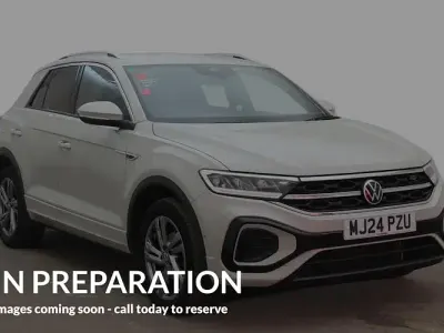 Usado VW T-Roc R-line 150 HP (110 kW) 2024 Cinzento SUV