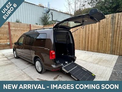 Used VW Caddy Maxi Life Life 102 HP (75 kW) 2020 Brown MPV
