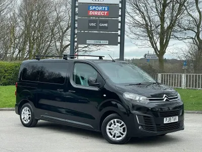 Używany Citroën Spacetourer Business Class 2019 Czarny Minivan