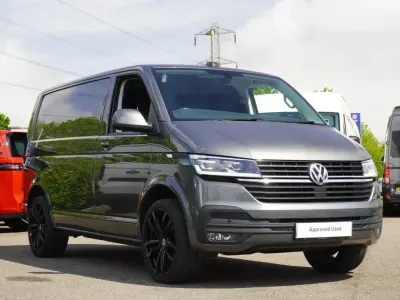 Używany VW Transporter Highline 2024 Szary Van