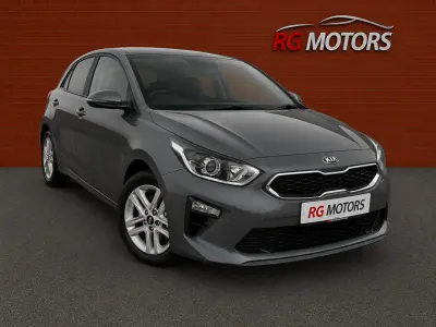 Used Kia Ceed 114 HP (83 kW) 2019 Grey Hatchback