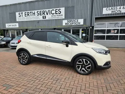 Used Renault Captur Dynamique 2016 White SUV