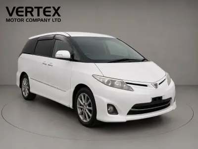 Begagnad Toyota Estima