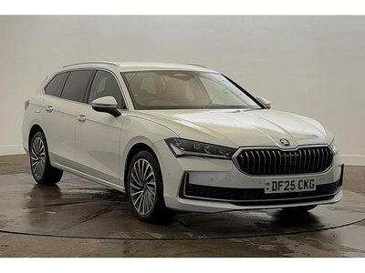 Used Skoda Superb LAURIN & KLEMENT 142 HP (104 kW) 2025 Pure white Estate