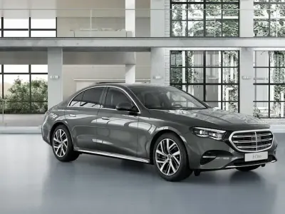 Novo Mercedes E220 Premium 197 HP (144 kW) 2026 Sedan