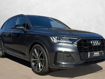 Used Audi Q7 Black Edition 286 HP (210 kW) 2021 Grey SUV