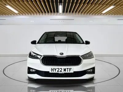 Used Skoda Fabia Colour Edition 110 HP (80 kW) 2022 White Hatchback