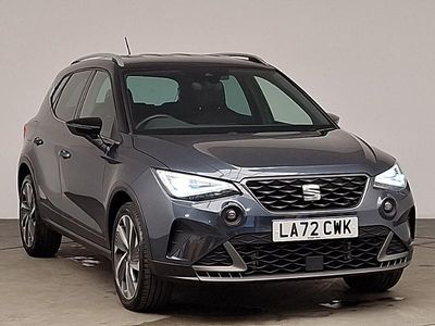 Usado Seat Arona FR 110 CV (80 kW) 2023 Gris SUV