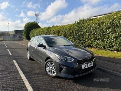 Used Kia Ceed 118 HP (86 kW) 2019 Grey Hatchback
