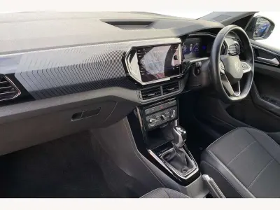 Usado VW T-Cross Black Edition 110 CV (80 kW) 2023 Gris SUV