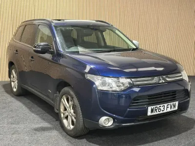 Used Mitsubishi Outlander 150 HP (110 kW) 2013 Blue SUV