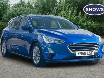 Used Ford Focus Titanium 120 HP (88 kW) 2018 Blue Hatchback