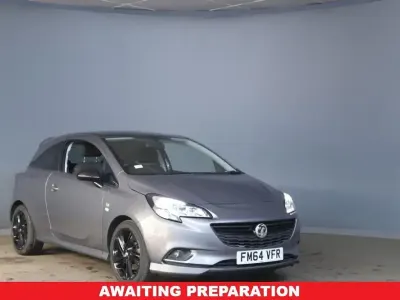 Usado Vauxhall Corsa Edition 100 HP (73 kW) 2015 Cinzento Citadino