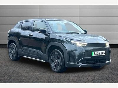 Używany Toyota Urban Cruiser Design 127 kW (174 KM) 2026 Czarny SUV
