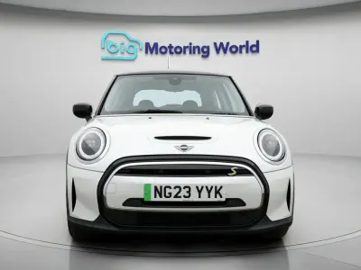 Used Mini Cooper S Hatch 135 kW (184 HP) 2023 White Hatchback