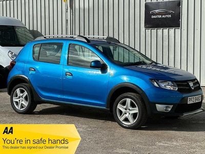 Used Dacia Sandero Ambiance 90 HP (66 kW) 2013 Blue Hatchback