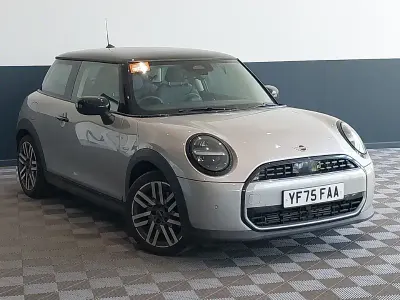 Used Mini Cooper Classic 114 kW (156 HP) 2025 Silver Hatchback