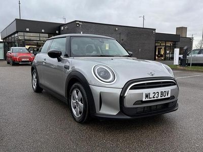 Used Mini Cooper Classic 134 HP (98 kW) 2023 Silver Hatchback