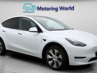 Used 2025 Tesla Model Y Long Range AWD SUV | £24,300 (Super price)