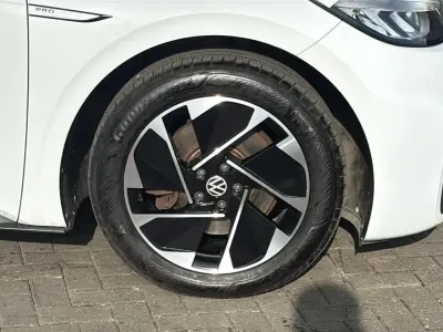 Used VW ID.3 Pro Performance 150 kW (204 HP) 2022 White Hatchback