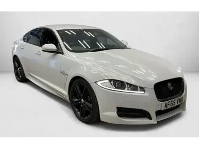 Used Jaguar XF R-Sport 200 HP (147 kW) 2015 White Sedan