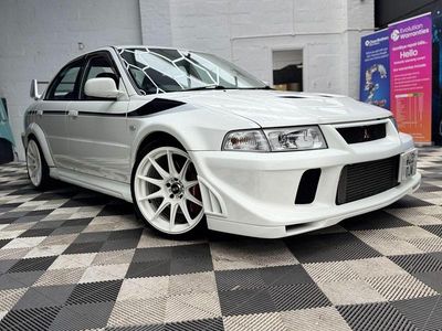 Used Mitsubishi Lancer 2001 White Sedan