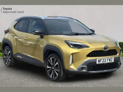 Used Toyota Yaris Cross Edition 113 HP (83 kW) 2022 Yellow SUV