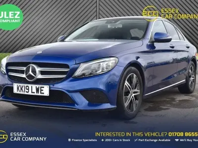 Usado Mercedes C200 Premium Plus 2019 Azul Sedan