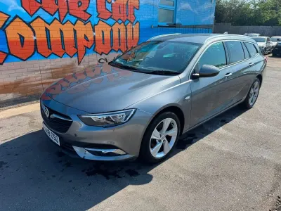 Used Vauxhall Insignia SRi 170 HP (125 kW) 2018 Grey Estate