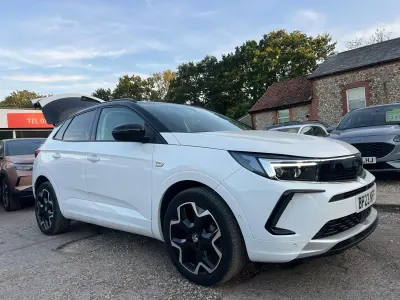 Used Vauxhall Grandland X Ultimate 2023 White SUV