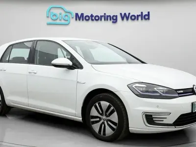 Used VW e-Golf 100 kW (136 HP) 2019 White Hatchback